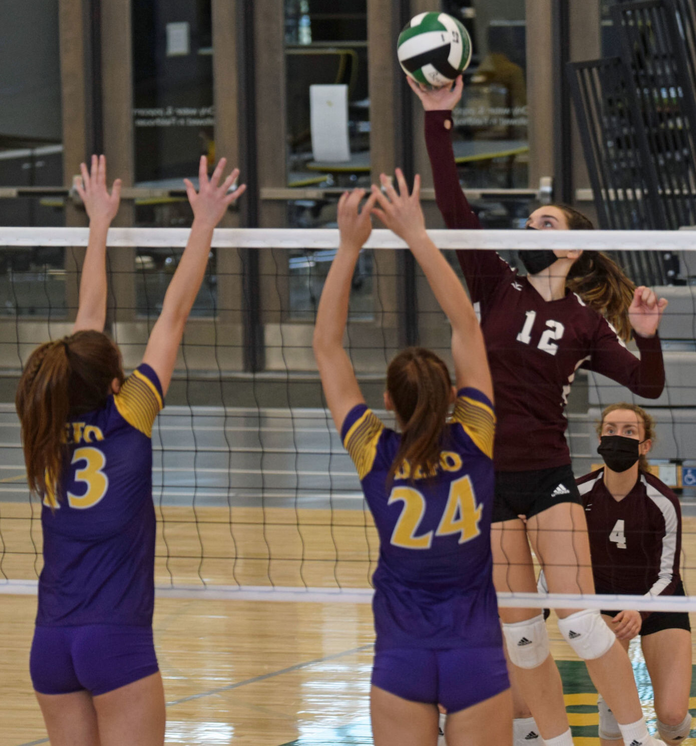 Holmen's Kyla Christnovich